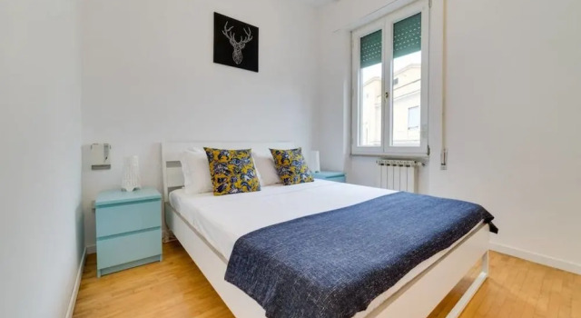 Amazing & Spacious 3bed Flat in Piramide, Prenota Hotel Aventino Roma