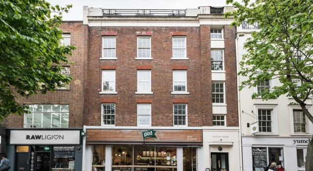 Wonderful 1BR Flat in Fitzrovia, Забронировать Отель Бизнес-отели Англии, 4* 5*