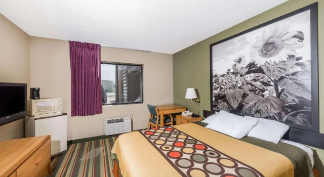 Standard Zimmer Super 8 by Wyndham Chanute