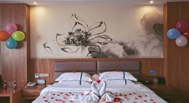 Chengshi Daren Garden Hotel, Rezerwuj Hotel Hotele w Laibin z parkingiem, Parking