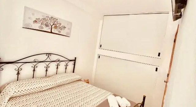 La Casa dei Gemelli 2, Book Vacation Home Hotels in Sicily with Parking, Parking