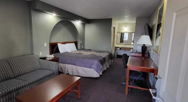 Двухместный номер Standard Hallmark Inn & Suites Newly Renovated Rooms San Antonio Northeast