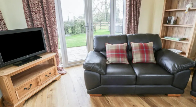 Brook Cottage, Varaa Lomakoti Mökit kohteessa Merseyside, Mökki