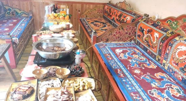 Danba township home stay small