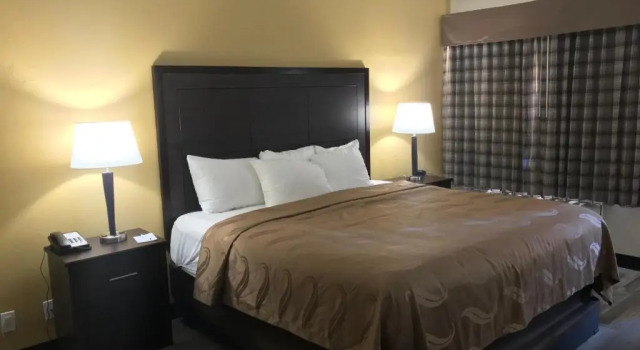 Номер Standard SureStay by Best Western Mesa Downtown Area