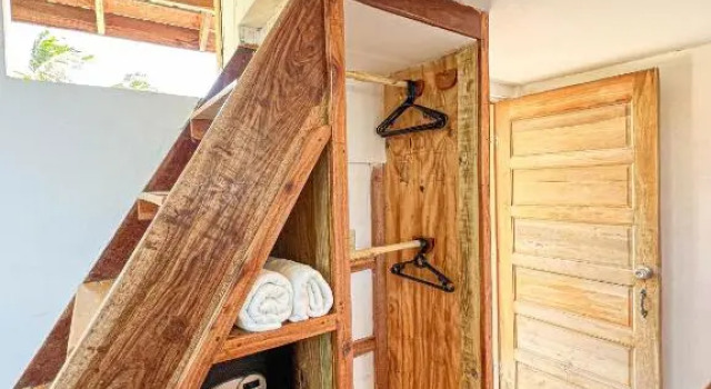 Апартаменты Bellas Backpackers Hostel