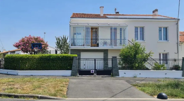 Апартаменты Belle Maison avec jardin RDC T3 de 70m2 Vacances ou cure thermale Rochefort