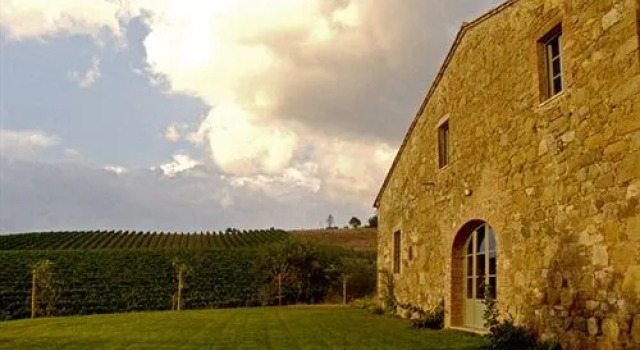 Follonico 4-Suite B&B, Забронировать Отель «постель и завтрак» Торрита-ди-Сьена Val di Chiana