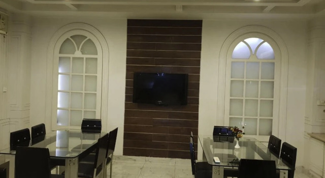 Hotel Grand, Rezerwuj Hotel Hotele w Punjab Region z parkingiem, Parking