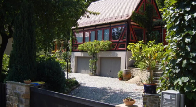 Коттедж Winzerhaus Rissweg 15