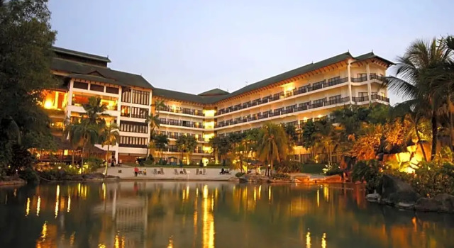 Двухместный номер Deluxe Mines Beach Resort