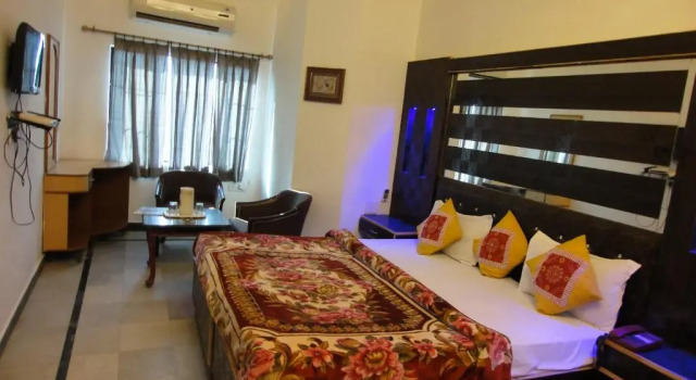 Номер Standard Hotel Taj Plaza, VIP Road, Agra