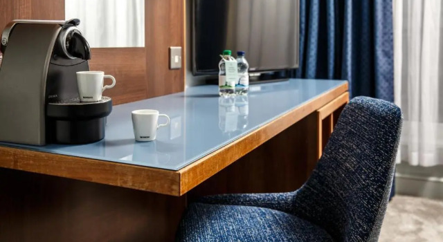 Номер Classic с видом на внутреннюю территорию Mercure Brighton Seafront Hotel