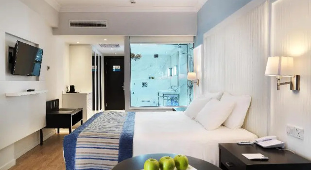 Одноместный номер Standard с балконом Olympic Lagoon Resort Ayia Napa