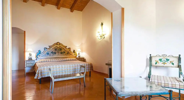 Hotel Resort Barracuda, Book Hotel Campo nell'Elba Elba