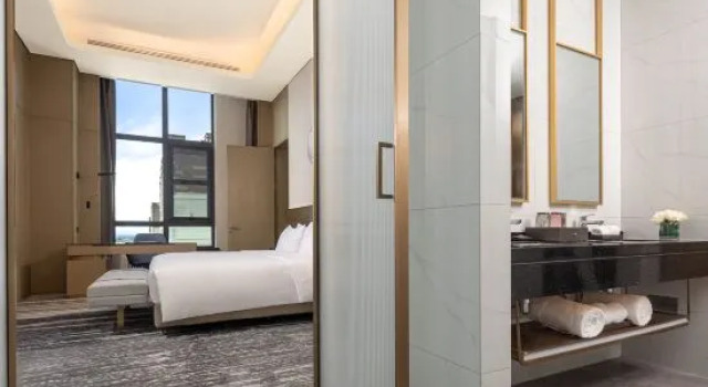 Люкс Ambassador Jiamusi Wanda Hotel