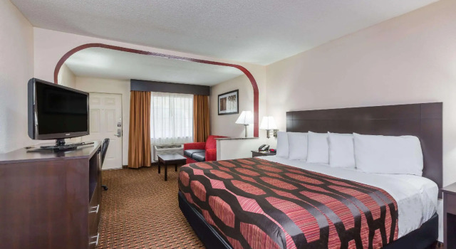 Двухместный люкс Days Inn by Wyndham Pearl/Jackson Airport