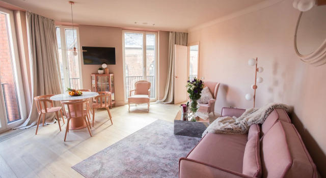 Redstone Boutique Hotel, Забронировать Бутик-отель Отели в центре Центра, в центре