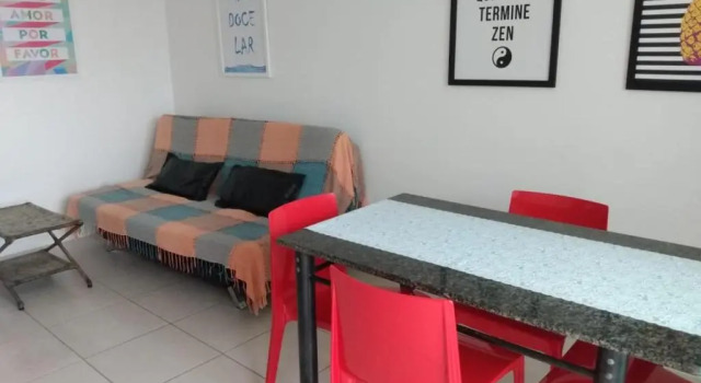 Casa na praia do Peró em Cabo Frio, Забронировать Отель Кабу-Фриу Lagos Region, рядом с Пляж Conchas