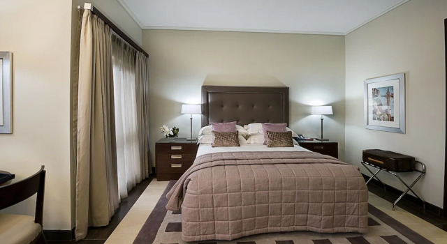 Номер Standard Пентхаус c 1 комнатой с балконом The George Hotel
