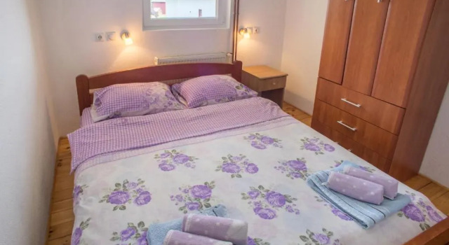 Apartments Dedeic, Book Lejlighed Billige hoteller i Zabljak