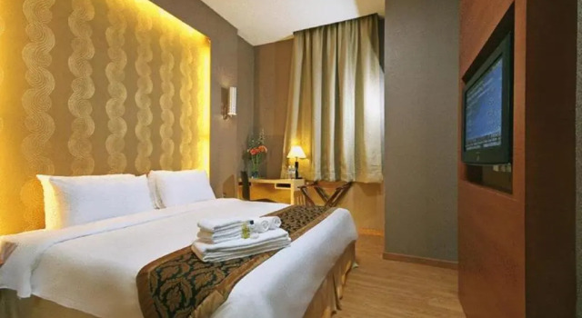 Номер Standard Courtyard Hotel 1Borneo