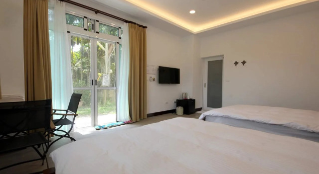 Song Yue Bed & Breakfast