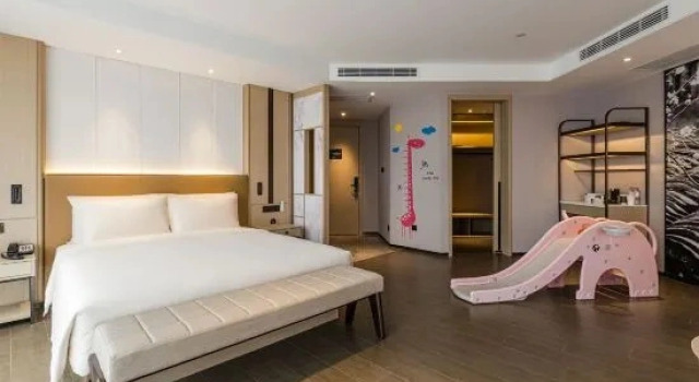 Семейный люкс с видом на реку Atour Hotel Tonglu Fuchunjiang