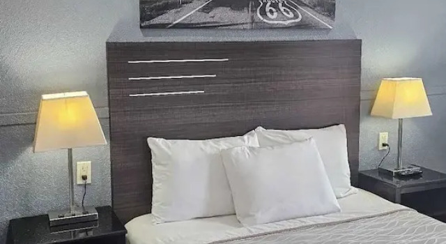 Номер Standard Travelers Inn