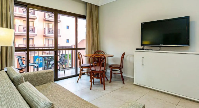 Люкс с видом на бассейн Studios modernos à beira-mar - Jurerê Beach Village JBVTOP