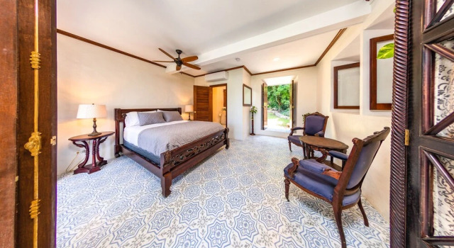 Номер Superior Feather Leaf Inn
