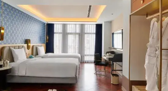 Camera Luxury OKU Hotel
