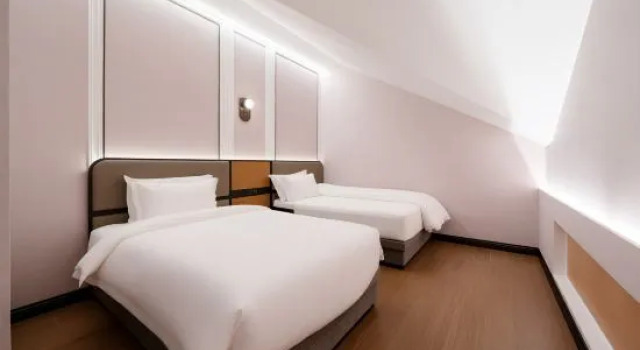 Семейный люкс Дуплекс с 2 комнатами Q.Pavilion Hotel