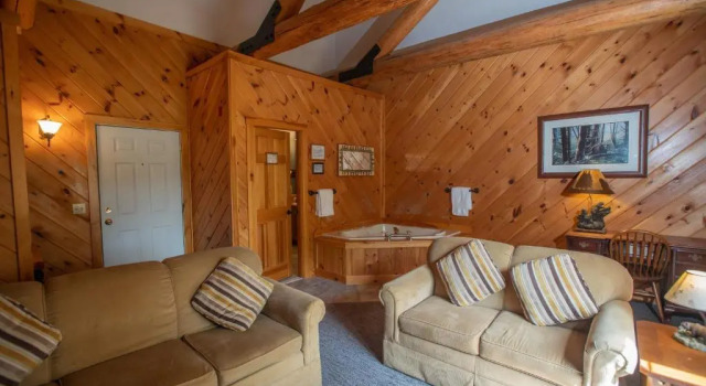 New England Inn and Lodge, Varaa Hotelli Hotellit New England uima-altaalla, Uima-allas