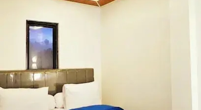 Economy Apartment Raffiel Nias