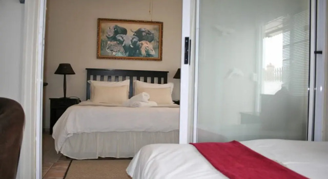 "room in Guest Room - Room for 3 Guests - Amarachi Guesthouse in Swakopmund Namibia - Beach in 500m", Rezerwuj Pensjonat Pensjonaty w Swakopmund, Pensjonat