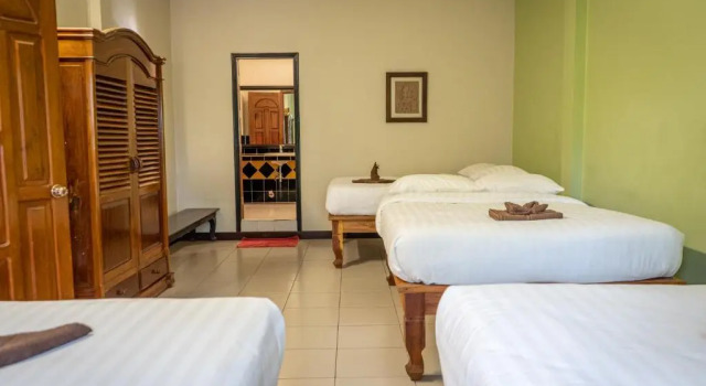 Четырёхместный номер Standard DEN HOTEL TOTONOU SIEM REAP