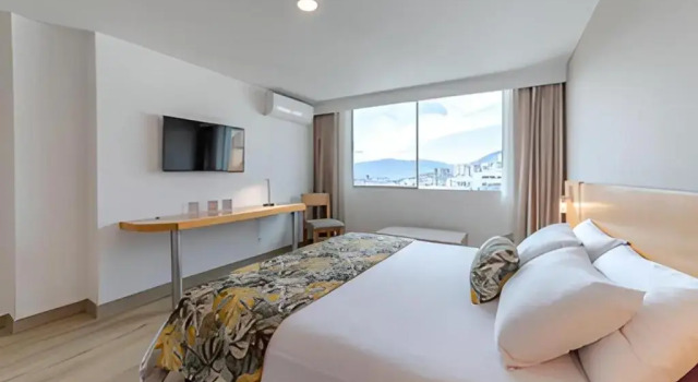 Апартаменты Superior Affinity ApartaHotel - Extended Stay