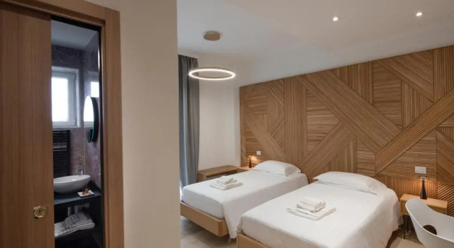 Двухместный номер Standard OPHELIA Hotel