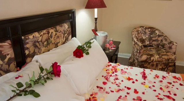 Montclair Resort & Conference, Buchen Sie Resort SPA-Hotels in Manicaland, SPA
