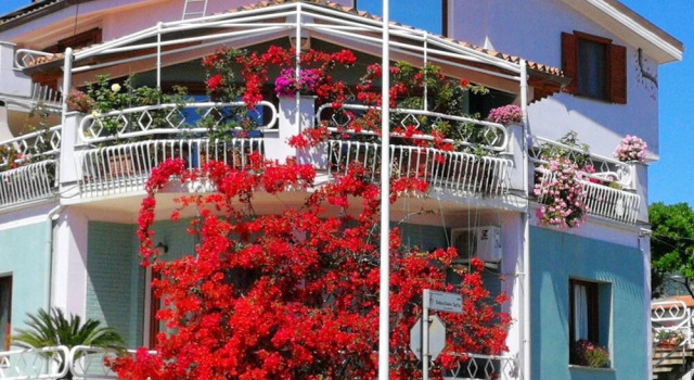 Studio in Villacidro, With Balcony and Wifi, Забронировать Отель Виллачидро Коста Верде