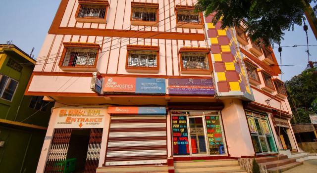 OYO 30386 Hotel Gloria Inn, Брондау Қонақ үй Агартала Tripura