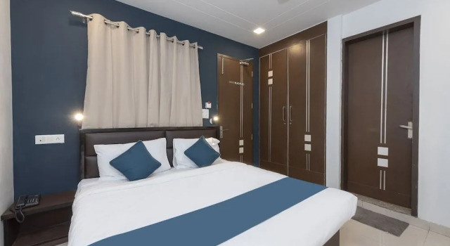 SilverKey Executive Stays 45988 Pooth Kalan