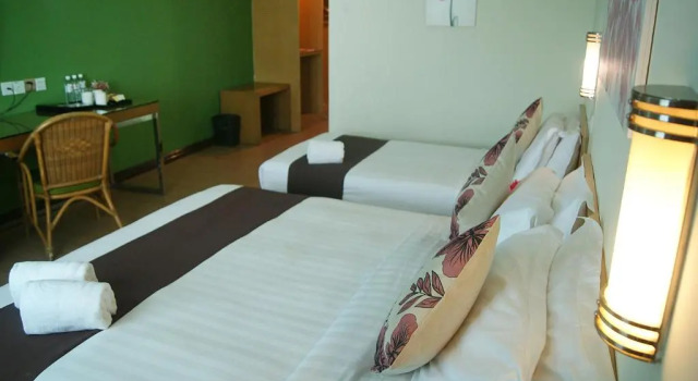 Семейный номер Deluxe Tang Dynasty Park Hotel