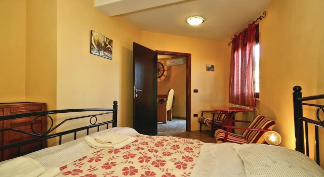 Awesome Home in Bacva With Wifi and 2 Bedrooms, Забронировать Отель Отели Вишнян 3 звезды, 3*