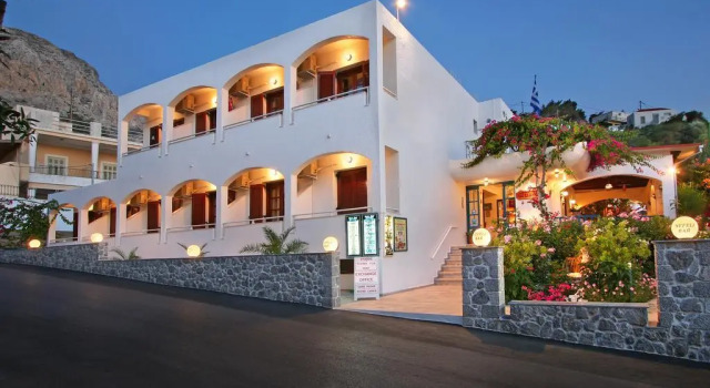 Nefeli Hotel