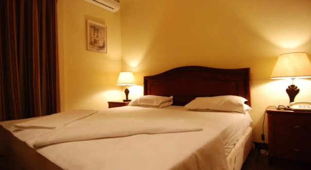 Одноместный номер Standard Al Rashid Hotel