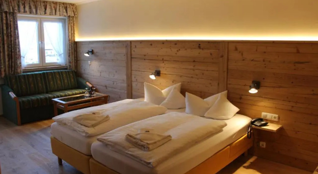 Hotel Bellevue, Varaa Hotelli Hotellit Baijeri pysäköinnillä, Pysäköinti