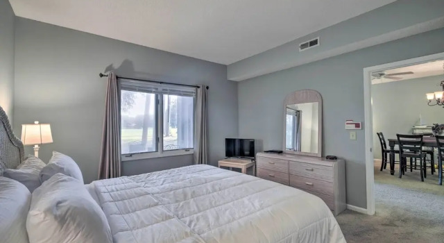 Апартаменты 4 Mi to Ocean: Golf Resort Condo in N Myrtle Beach