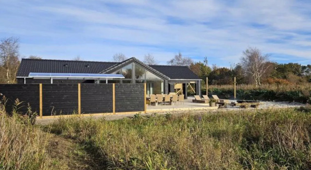 "Grep" - 800m from the sea in NE Jutland